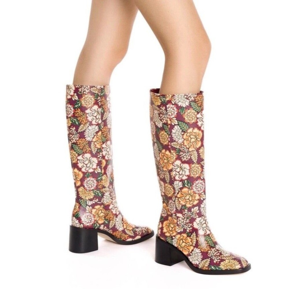 Larroude Women’s Ricky Floral Boot Patent Saffiano Ikebana Wine Maroon Size 8